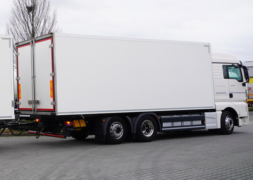 Camión frigorífico Man TGX 26.510 6×2 E6 refrigerated truck / ATP/FRC / 18 pallets / year 2020: foto 15
