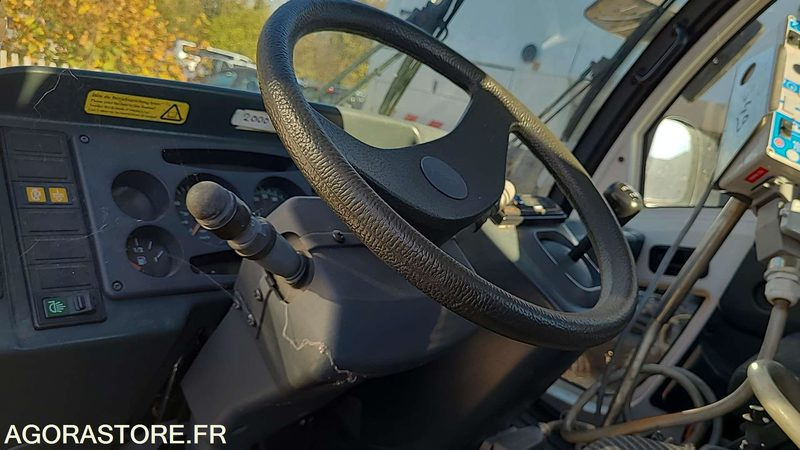 Camión Multicar - Fumo 4x4 EQUIPE VH - 2009 - AJ160MC- PRO449-PRO249