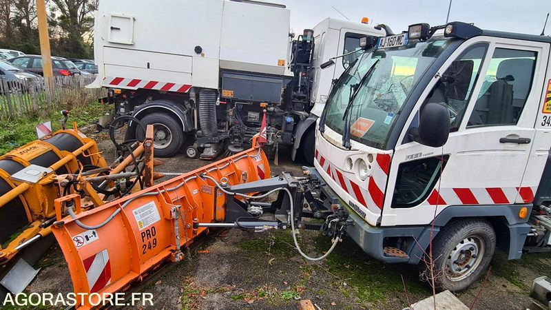 Camión Multicar - Fumo 4x4 EQUIPE VH - 2009 - AJ160MC- PRO449-PRO249