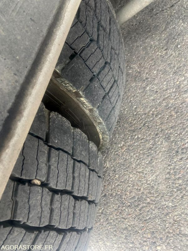 Camión PORTEUR FOURGON MAN TGM - 2018 - 220000 Kms