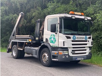 Portacontenedor de cadenas camión Scania P230