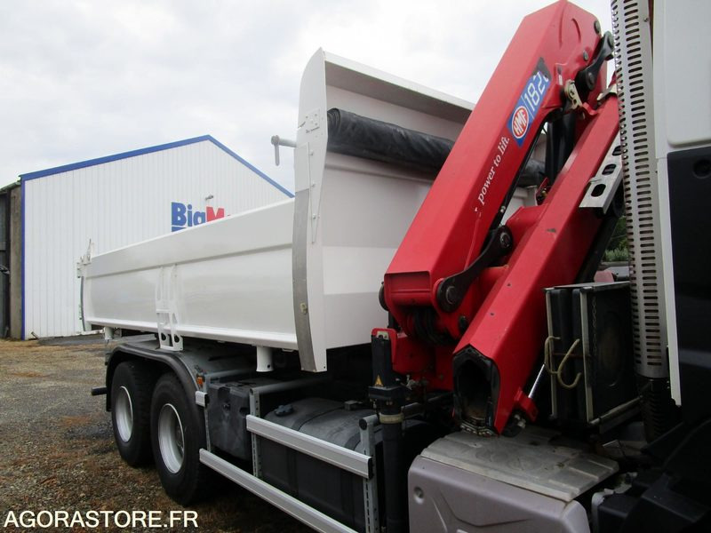 Camión Porteur bibenne grue Renault C380 - 2015 - 320 000km - TRES BON ETAT
