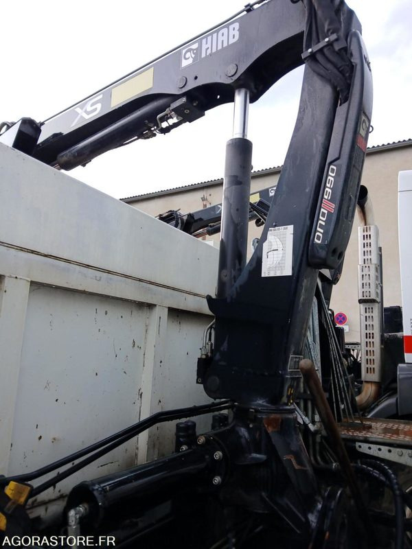 Camión RENAULT 4X2 GRUE- MIDLUM 280 BENNE CARRE - 2008 / 175214 KM - DY-888-RM (M5388)