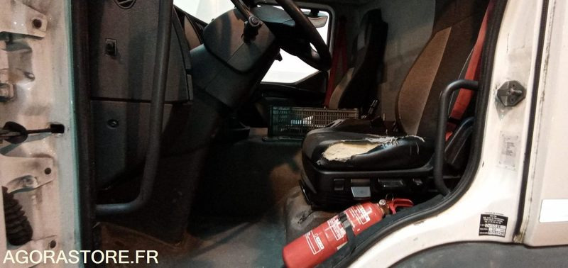 Camión RENAULT DWIDE 280 - Fourgon - 2016 / 383500 KM (2508)