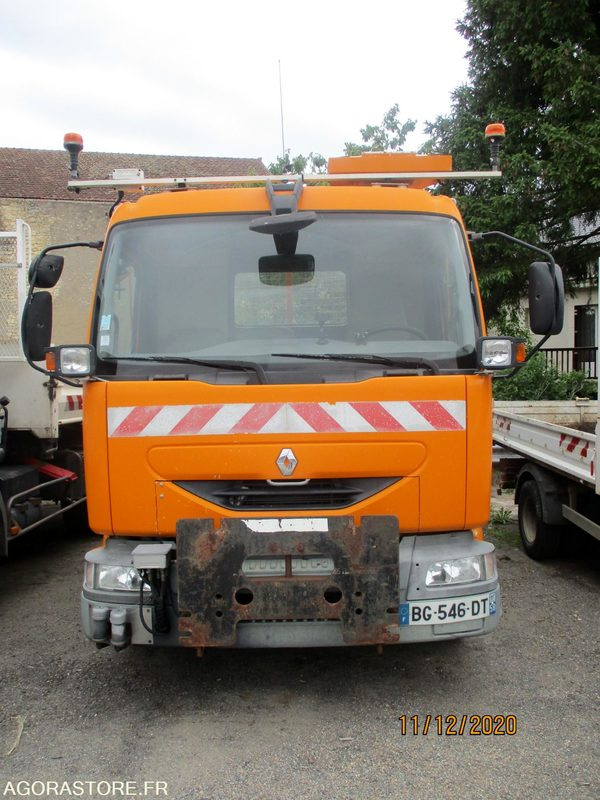 Camión RENAULT MIDLUM 22016C BENNE 2001