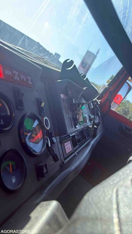 Camión RENAULT TRUCKS M180 - 31152KM - 1997