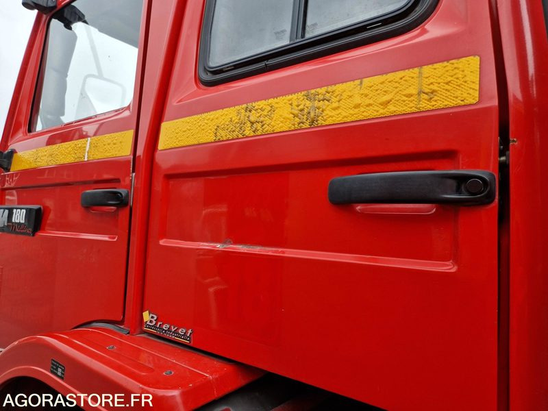 Camión Renault Midliner 180 - 4545RJ36