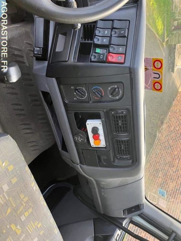 Camión Renault Midliner (Nacelle) 2003 - 18441 kms
