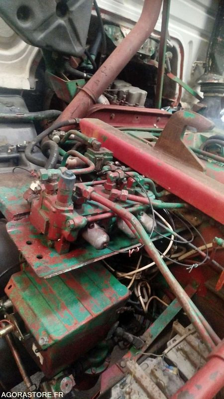 Camión Renault Poids lourd G230 - 1985 - 564616KM