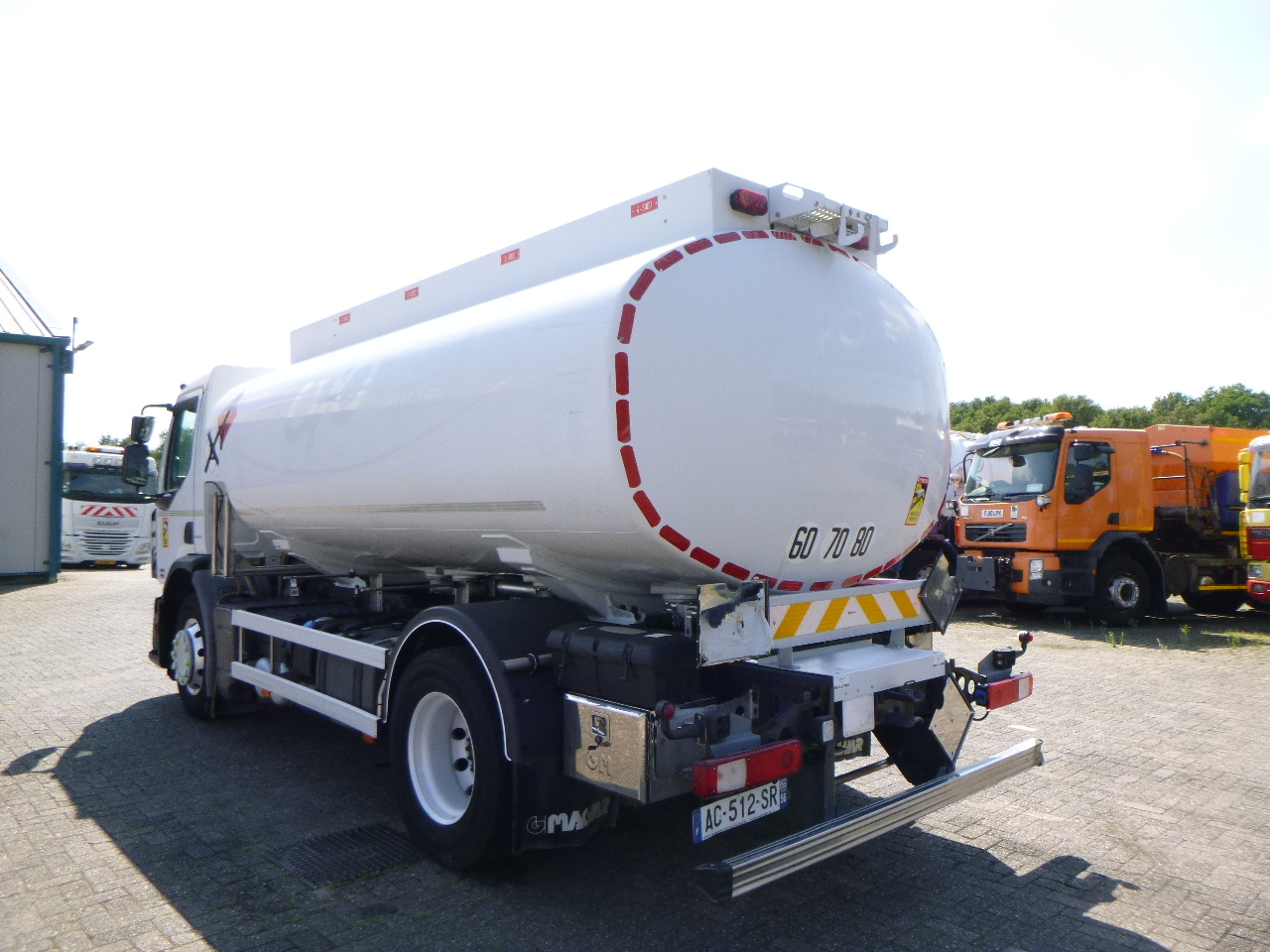 Camión cisterna para transporte de combustible Renault Premium 280 dxi 4x2 fuel tank 13.6 m3 / 4 comp: foto 3