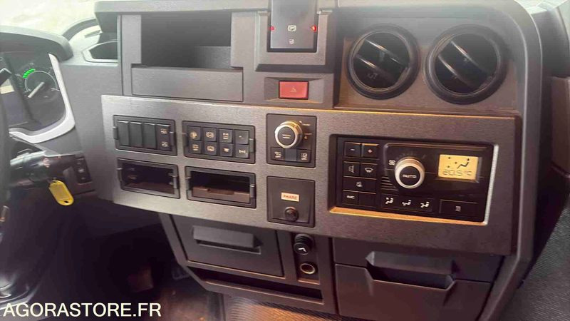 Camión Renault T460 Porte-caisses mobiles - 2019 - 794994kms - FM-435-HE