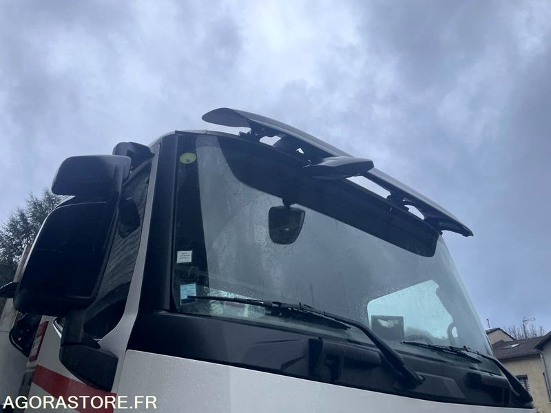 Camión Renault trucks C460 26T BENNE GRUE - 2014 - 347103 -DM941LF