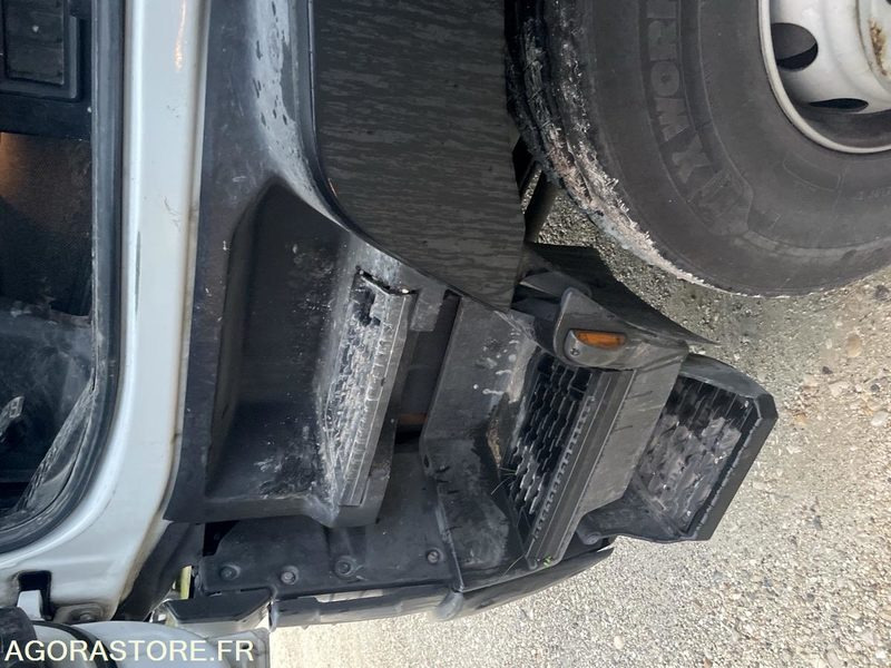 Camión Renault trucks C460 26T BENNE GRUE - 2014 - 347103 -DM941LF