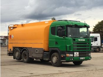 Camión cisterna para transporte de combustible SCANIA R144 520: foto 1