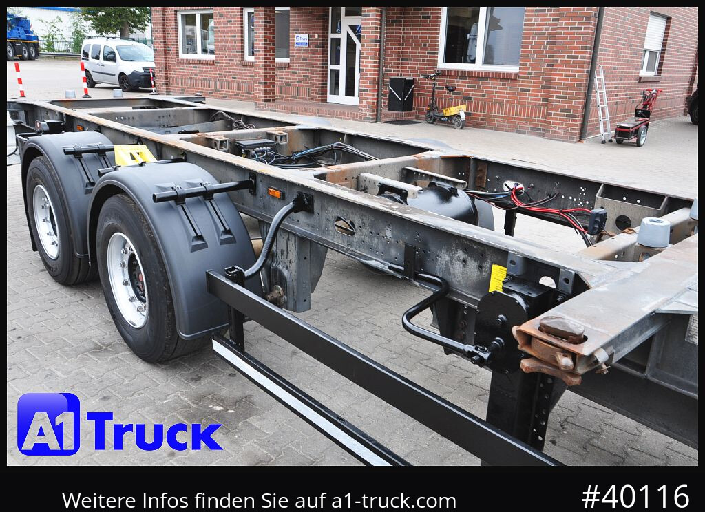 Camión SCHMITZ tandem, verzinkt, oben oder unten gekuppelt, verstellbar