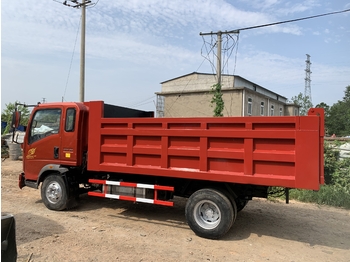 Camión volquete para transporte de silos SINOTRUK Howo Dump truck 4x2: foto 1