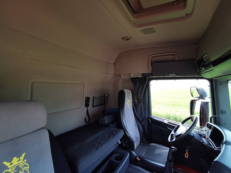 Camión lona Scania G320 manual taillift: foto 14