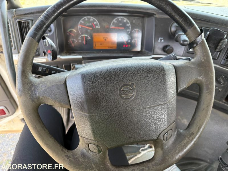 Camión VOLVO FM12 380 - 2004 - 636 982