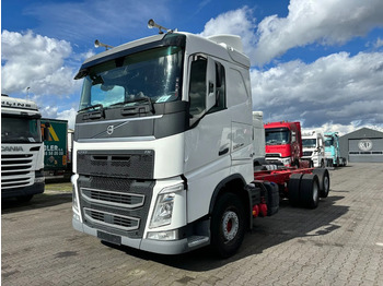 Volvo FH 500 6X2 Euro 6 - Camión chasis: foto 1