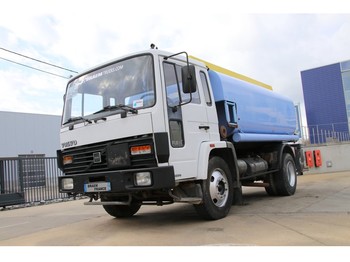 Camión cisterna para transporte de combustible Volvo FL 614 + TANK 10.000 L: foto 1