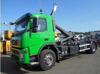 Camión multibasculante Volvo FM 260: foto 1