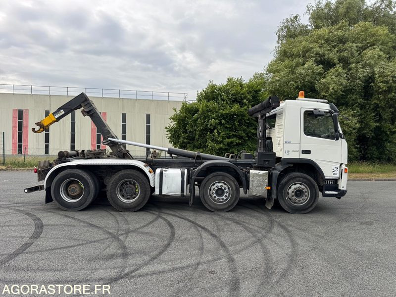 Camión Volvo FM 400 8X4 ampliroll - 2009 - 763559KM