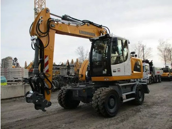 Excavadora de ruedas LIEBHERR A 916