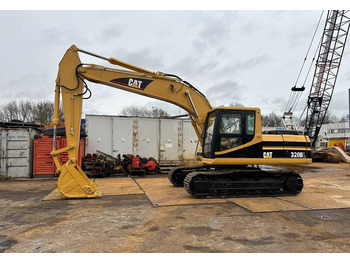 Excavadora de cadenas CATERPILLAR 320BL