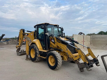 Retroexcavadora CATERPILLAR 428F2