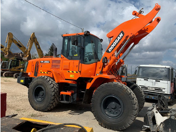 Cargadora de ruedas DOOSAN