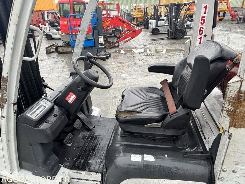 Carretilla elevadora de gas Chariot élévateur NISSAN GAZ 1.5T type P1D1A15LQ