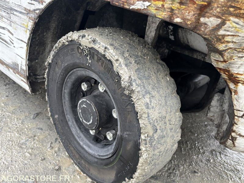 Carretilla elevadora de gas Chariot élévateur NISSAN GAZ 1.5T type P1D1A15LQ