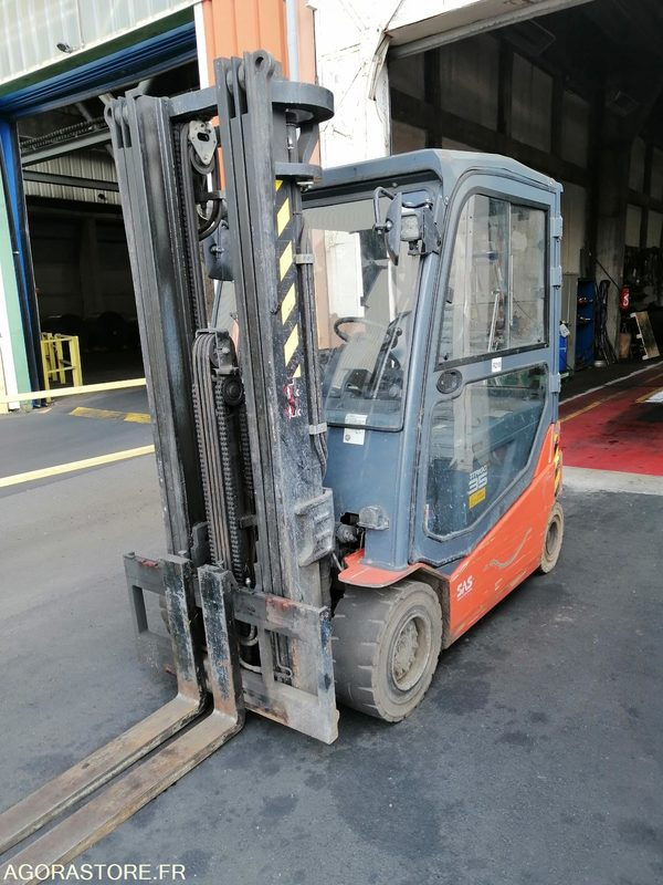 Carretilla elevadora eléctrica Chariot Toyota 8FBMT35 - 2015 (5210)