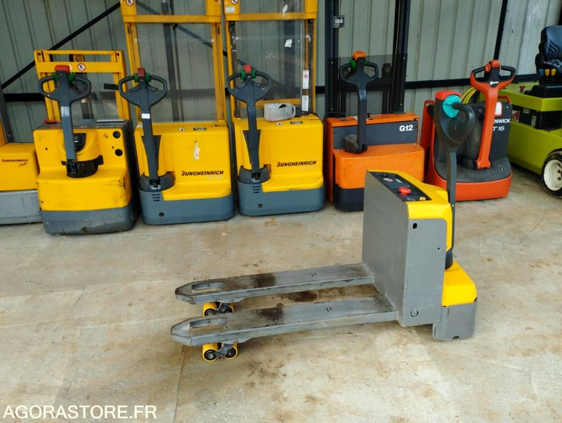 Equipo de manutención JUNGHEINRICH EJE M13 - 2024 - Transpalette électrique