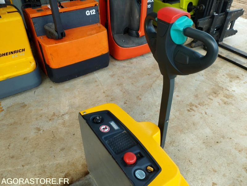 Equipo de manutención JUNGHEINRICH EJE M13 - 2024 - Transpalette électrique