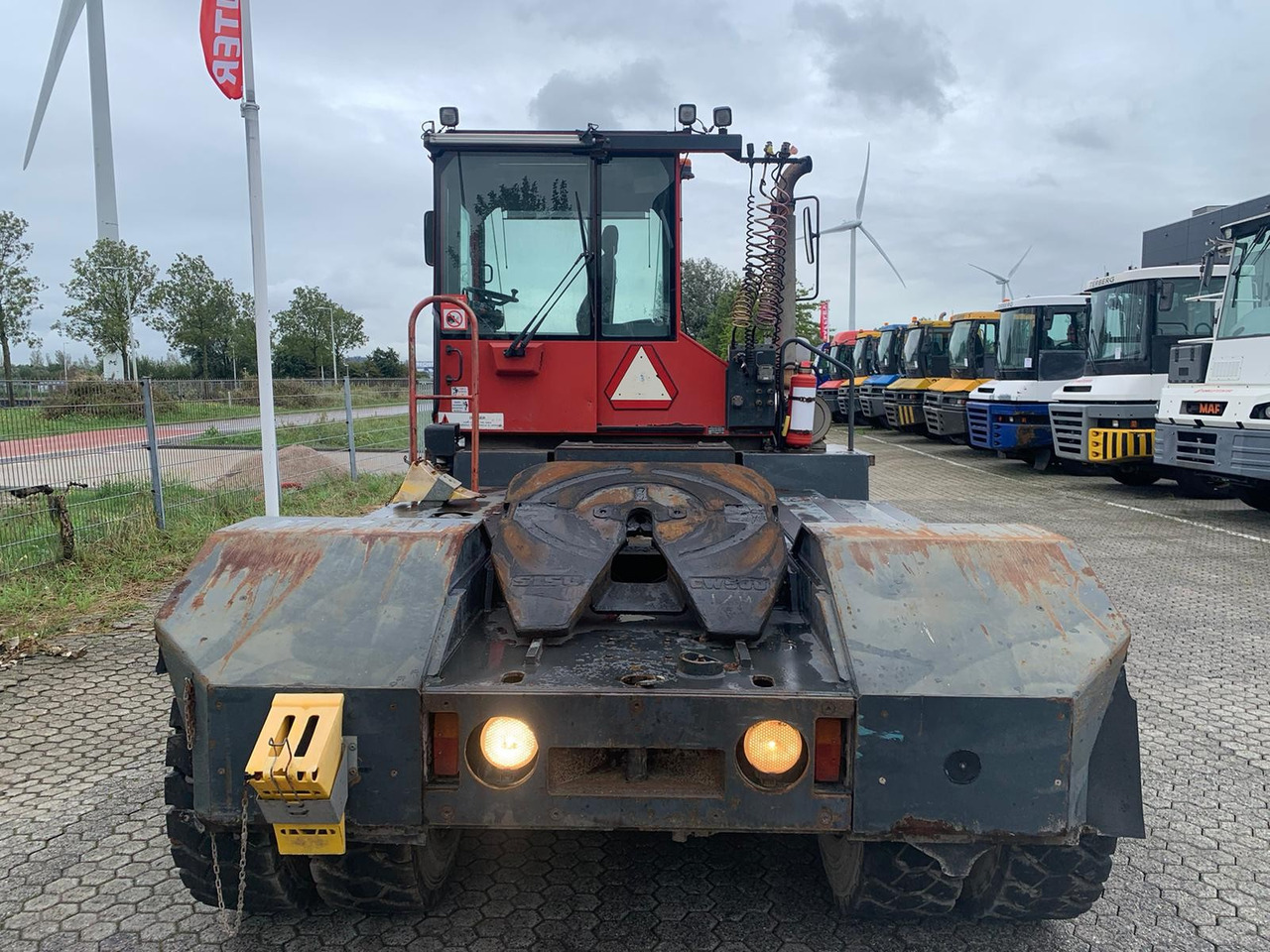 Tractor industrial Kalmar TR618iA(11)L2C21: foto 7