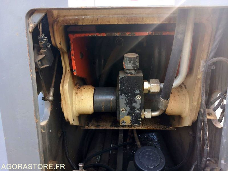 Manipulador telescópico Chariot télescopique JLG 4013