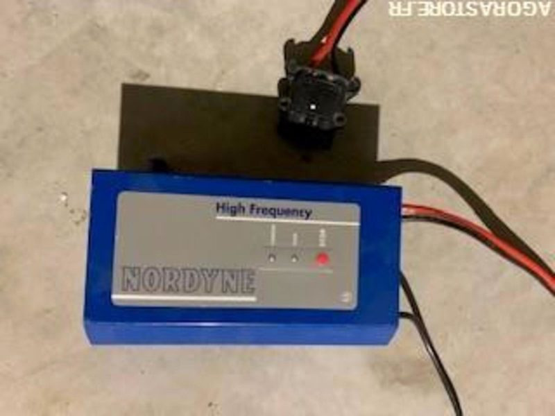 Transpaleta Transpalette électrique sur batteries déchargées. JUNGHEINRICH