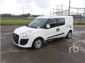 Furgón FIAT DOBLO 1.3JTD Maxi Crew Cab: foto 1