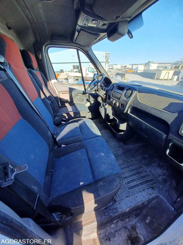 Furgón FOURGON RENAULT MASTER L2H2 - 204 623  KM - 2010 / BF779EW