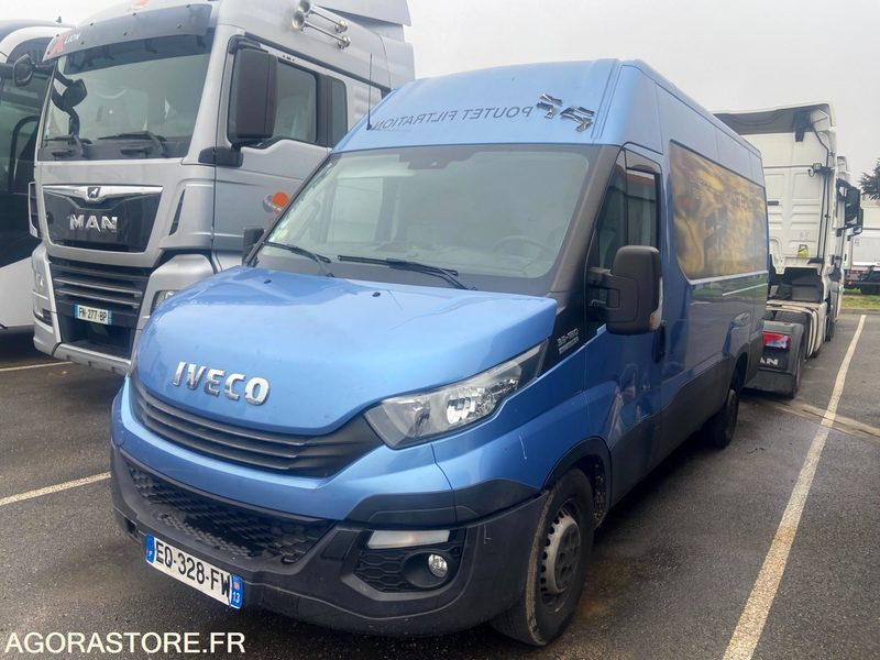 Furgón Fourgon Iveco Daily - 2017 - 80000 Kms