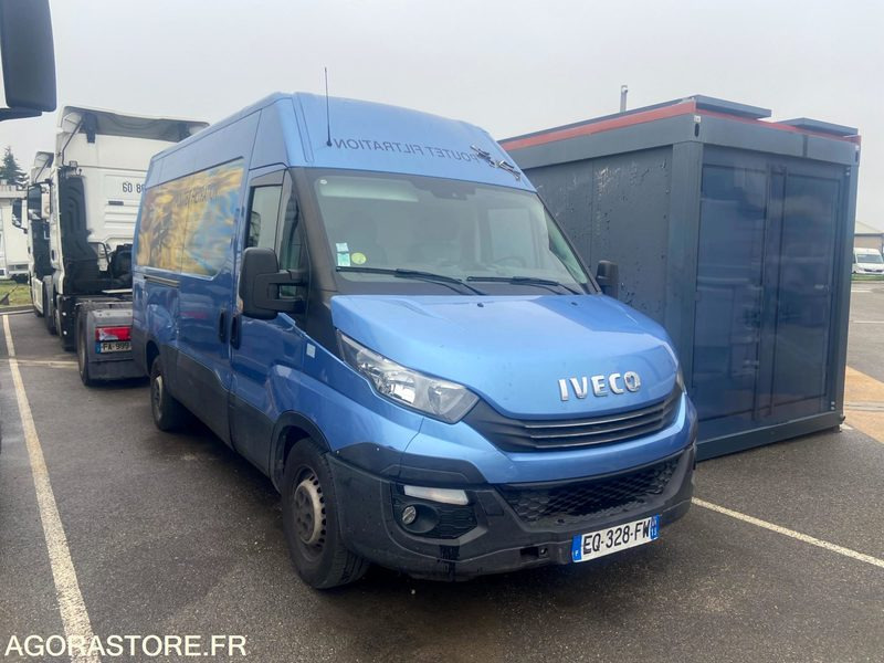 Furgón Fourgon Iveco Daily - 2017 - 80000 Kms