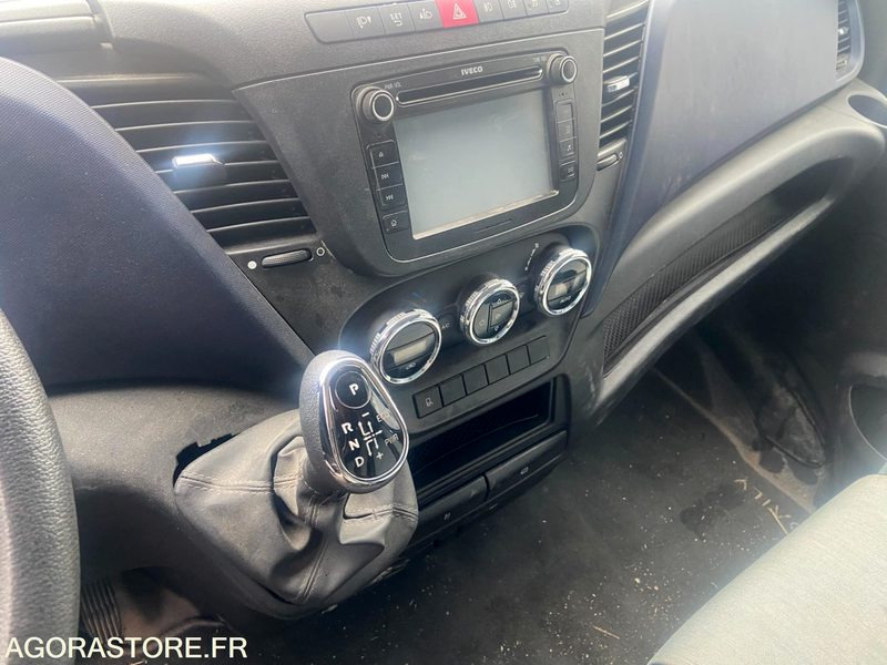 Furgón Fourgon Iveco Daily - 2017 - 80000 Kms