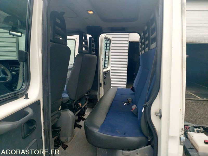Furgón IVECO 35C12D