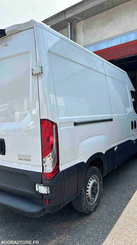 Furgón Iveco Daily 2009