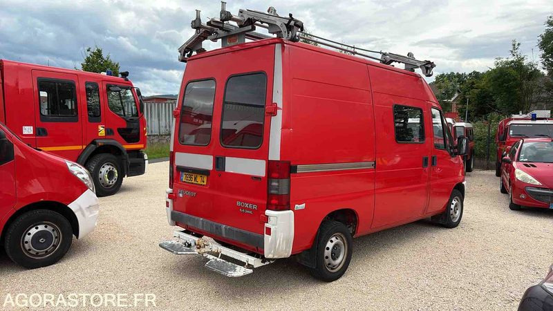 Furgón PEUGEOT BOXER 4x4  31 358 Kms - 1999- 7696 WL 74