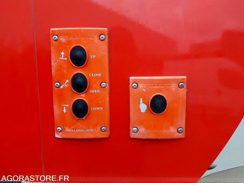 Furgón Peugeot Boxer 165CV L2H2 avec Hayon et Galerie - 2023 - 90000 Kms