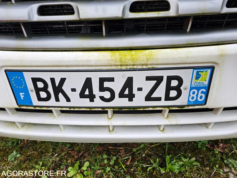 Furgón RENAULT MASTER 163791kms 2011- BK454ZB