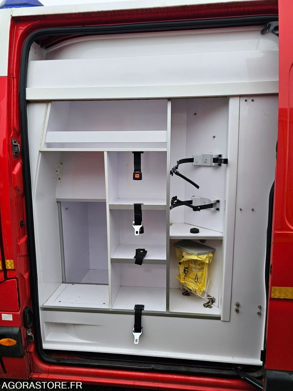 Furgón RENAULT MASTER 163791kms 2011- BK454ZB