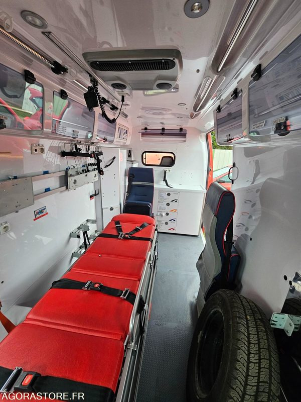 Furgón RENAULT MASTER 163791kms 2011- BK454ZB